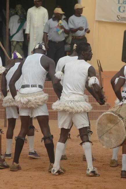 ntm11.jpg Danseurs moba